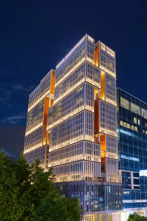 HOTEL HLB Отели рядом с достопримечательностью «Yongdusan Park»