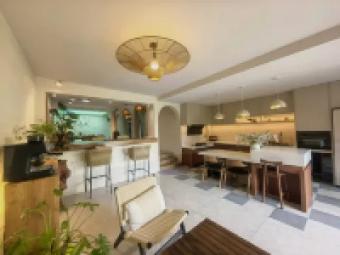 Huyu Homestay (Huquan Ecological Park)