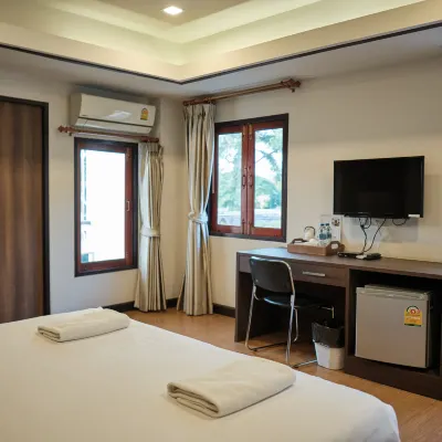 โรงแรมช่อลดาล้านนา โรงแรมใกล้สะพานเม็งราย