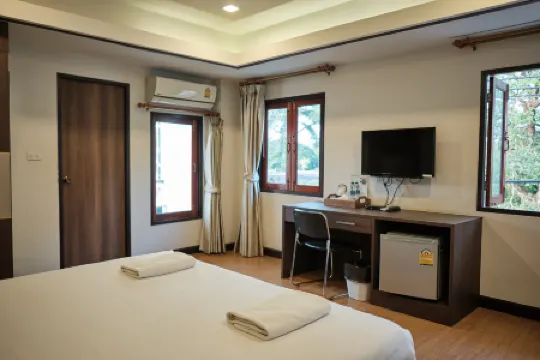 โรงแรมช่อลดาล้านนา