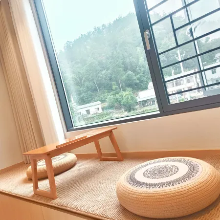 Yunchen Mountain Retreat · Villa, a scenic and luxurious resort surrounded by mountains