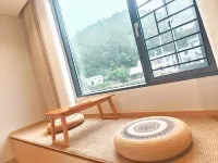 Yunchen Mountain Retreat · Villa, a scenic and luxurious resort surrounded by mountains
