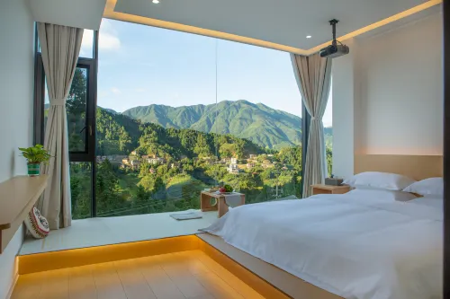 Mountain Wild · Sun Moon Starry Homestay (Longsheng Longji Terraces Branch)