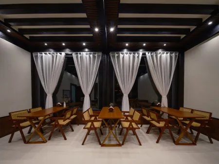 Muyushanhe · Tingshanxiao · Snow Mountain Scenic Homestay (Baisha Old Town) Отели рядом с достопримечательностью «Yuzhu Qingtian Scenic Resort»