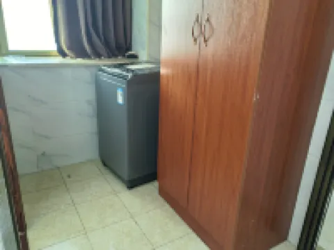 Yonghao Apartment
