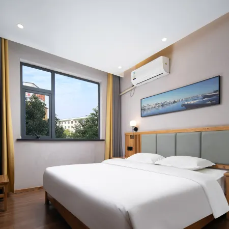 Yuenan Hotel (Tanghe)