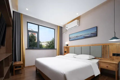 Yuenan Hotel (Tanghe)
