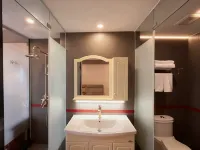 Shankee Hotel (Lu'an Huoqiu zhengfu Plaza) - parking