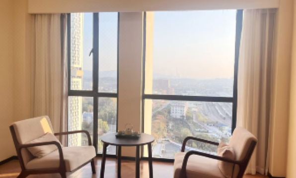 Longyu Future Hotel (Jinggangshan University Ji'an Station)