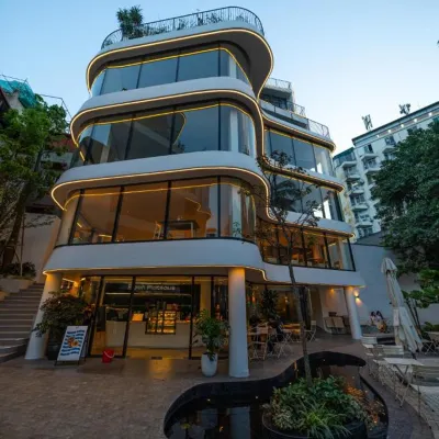 Bach Plateaus Hotel Hotels near Machinco Building - MDRI