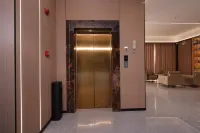 Manston City Future Hotel (Yuanmou)