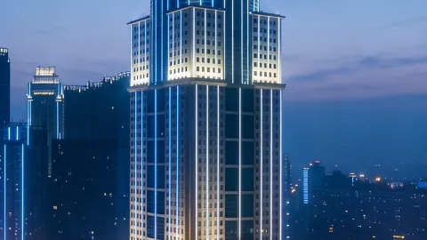 Holiday Inn Express Wuhan Jianghan Road Pedestrian Street in Wuhan
