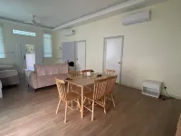 Kudat Golf View Villa 1 Hotels in Kudat