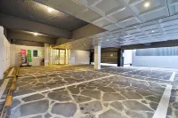 Insta Hotel-MainBranch - موقف سيارات