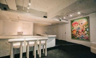 MEISTAY ART GALLERY HOTEL