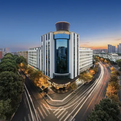 Kunming Guandu  Guomao Center ATOUR LIGHT Hotel Hoteles cerca de Guanshang Pedestrian Street