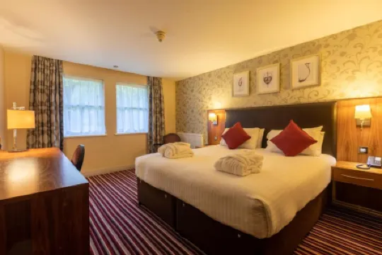 Gloucester Robinswood Hotel by Sunday