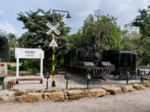 ขนอมสเตชั่น 549 โรงแรมในอำเภอ ขนอม