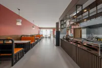 Runcheng Yayun Hotel - فطور