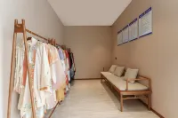 Bailuli Yunsu Hotel (Zhoukou Huanghe Road Hongxing Meikailong Global Home Living Plaza Store) - 2-Star