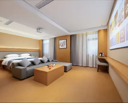 Four Seasons Hotel Hoteles en Condado de Lingbi