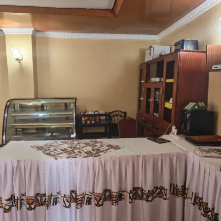 SAFARI GRACE HOTEL