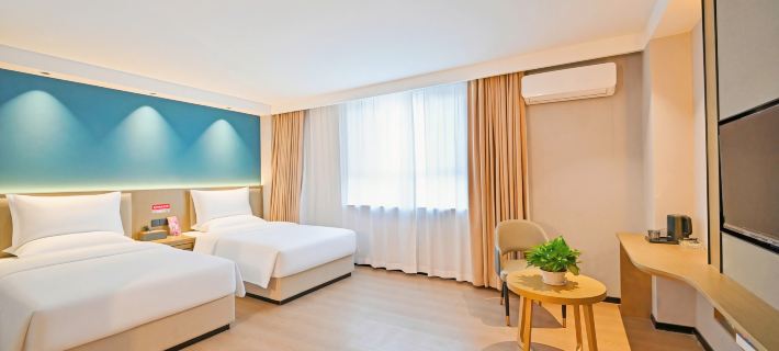 Altay Fuyun Xinlü Songguo Hotel Hotels in Fuyun