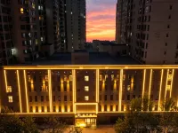 Jinji Hotel (Xining Railway Station) Hotels near Chengdong District