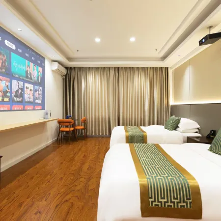 Changbai Mountain Bai'an Hotel (Changbai Mountain North Scenic Area Tourist Center Branch)