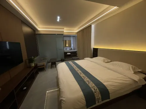 Cijian Xiaozhu Homestay (Yili Yining International Airport)