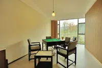 Kongtong Mountain Retreat · Luxury Hideaway