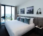 Oaks R Suites Geelong