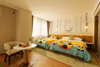 Jinlan Hotel (Ziyang Fantawild Water Park Branch)