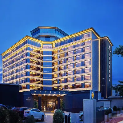 MANDALA HOTLE(Guilin Railway Station) Hotels near Zengpiyan Ruins Museum