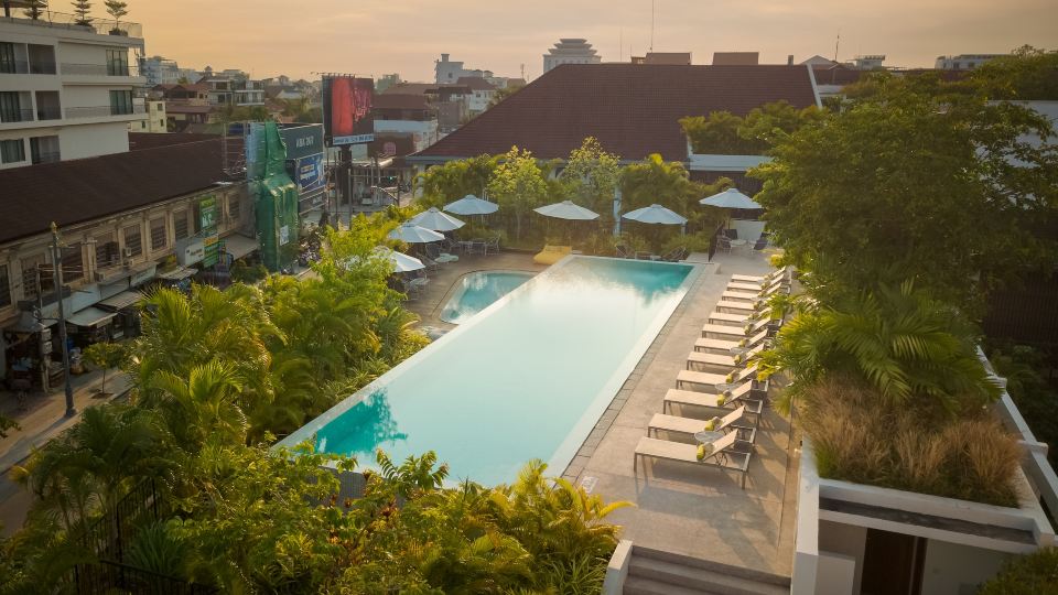The Aviary Hotel