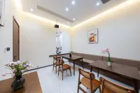 Huangjia Inn - Inns