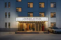 James Joyce Coffetel Hotel (Beijing Zhongguancun Dazhongsi Subway Station) - Cheap
