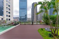 Plaza Garden Hotel (Shenzhen North Railway Station Hongshan Subway Station) - Familien