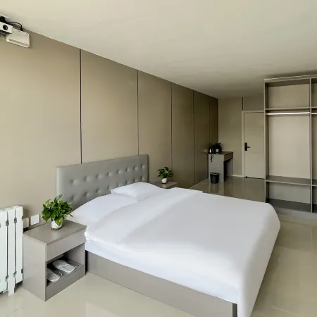 Hongcheng Four Seasons Hotel