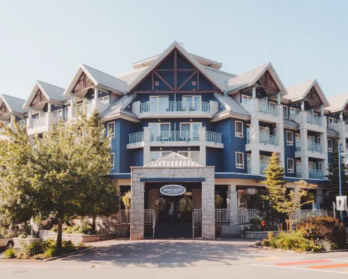 Summit Lodge Boutique Hotel by Paradox Hotels near T-Bar