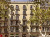 Líbere Barcelona Sant Antoni Hotels near Parking MACBA