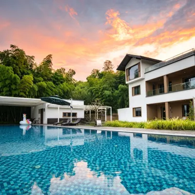 Jingshan Green Zen Academy Hotels near Dayu Valley