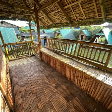Arago Ville Resort Calatagan Batangas by RedDoorz