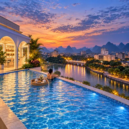 Global Village Elegant Lijiang Hotel (Guilin Two Rivers and Four Lakes Xiangbishan Branch)