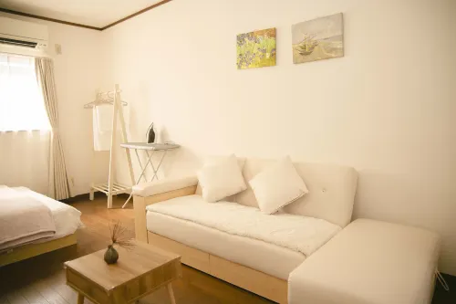 ⁠Moon Homestay Osaka - 4 estrellas
