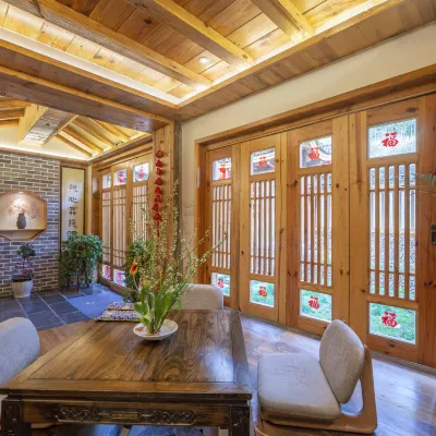 Yuelu Homestay(Zhangjiajie National Forest Park) Hotels near Yangjiajie