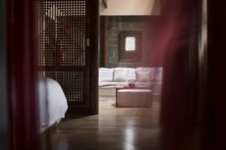 Villa Vila Masva Отели рядом с достопримечательностью «Yancun Ancient Building Complex in Ming and Qing Dynasties»