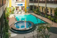 Sun in Pangandaran Hotel - ビーチサイド