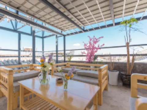 Dali Shanhaiyunjian Hotel (Dali Old City South Gate) Hotels in Dali