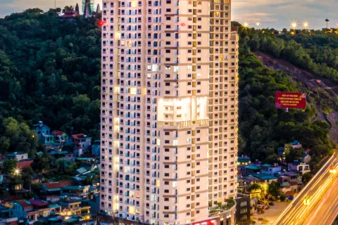 Ramada Hotel & Suites by Wyndham HaLong Bay View